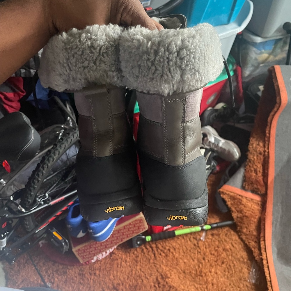 Men's Cozy Winter ugg Boots - Gray and Black